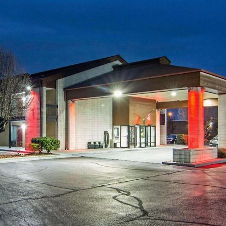 Econo Lodge Madison Eksteriør billede