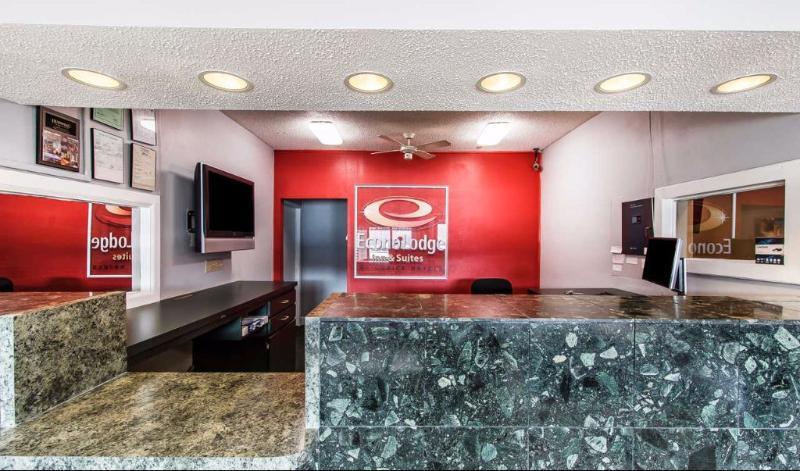 Econo Lodge Madison Eksteriør billede
